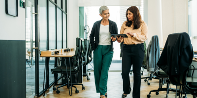 Frauen; Büro; Factoring